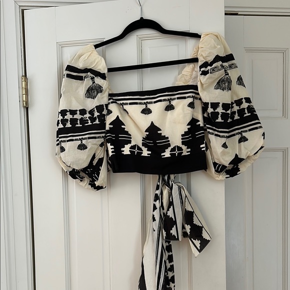 Johanna Ortiz Tops - Silencio De Montana Cotton Poplin Crop Top